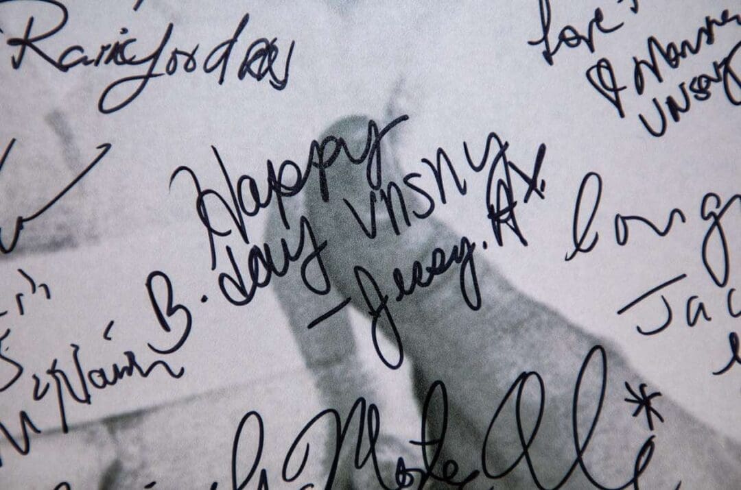 Banner Signature 8