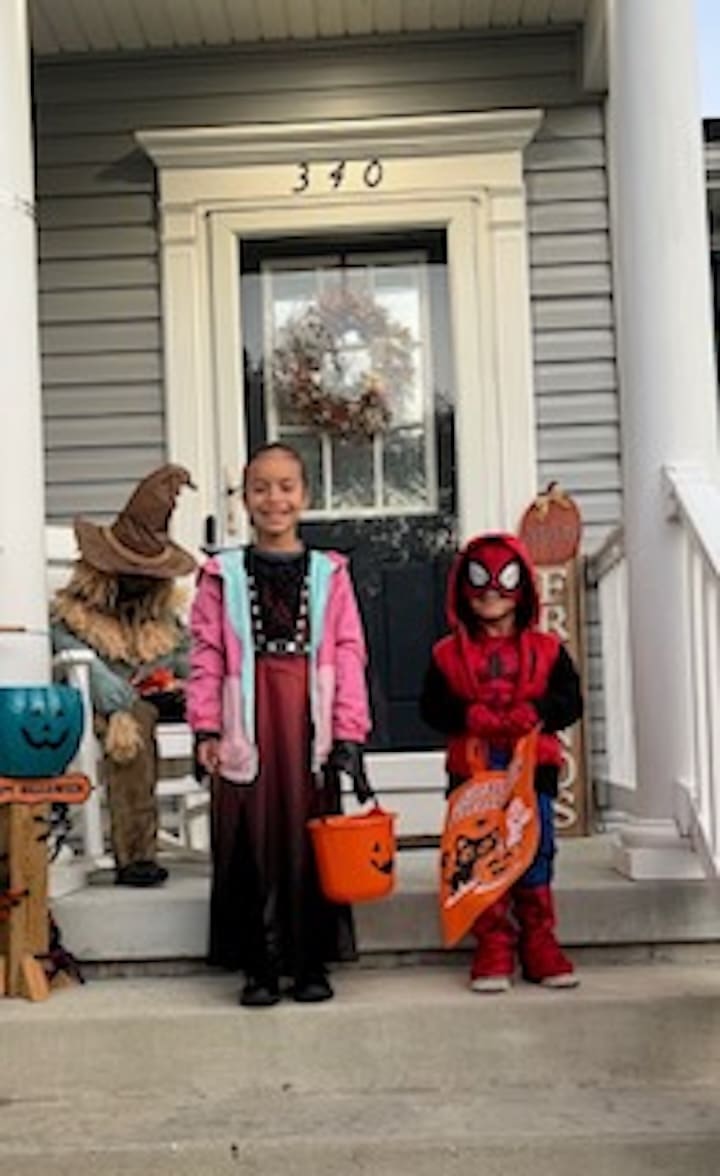Rosa's grandchildren Halloween
